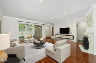 9503 Via Venezia, Burbank, CA 91504