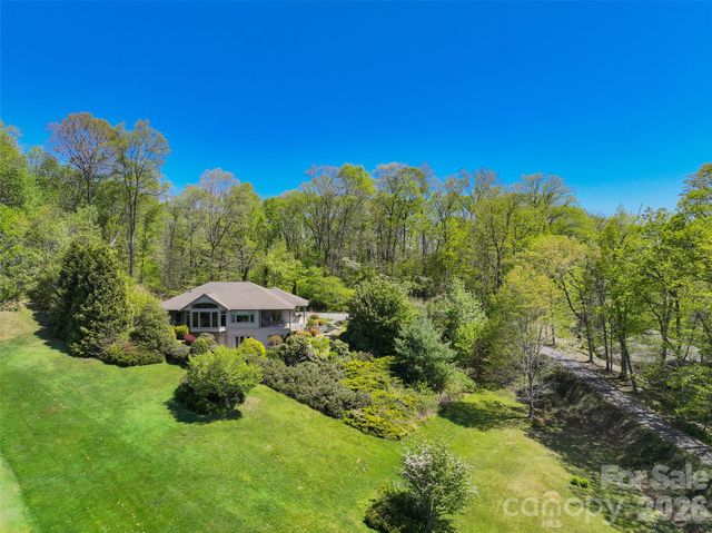 78 Banker Drive, Waynesville, NC 28786