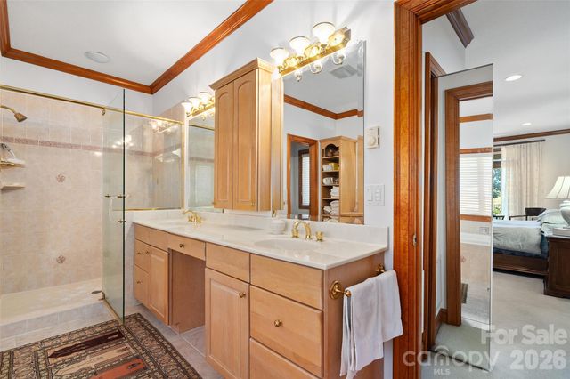 78 Banker Drive, Waynesville, NC 28786