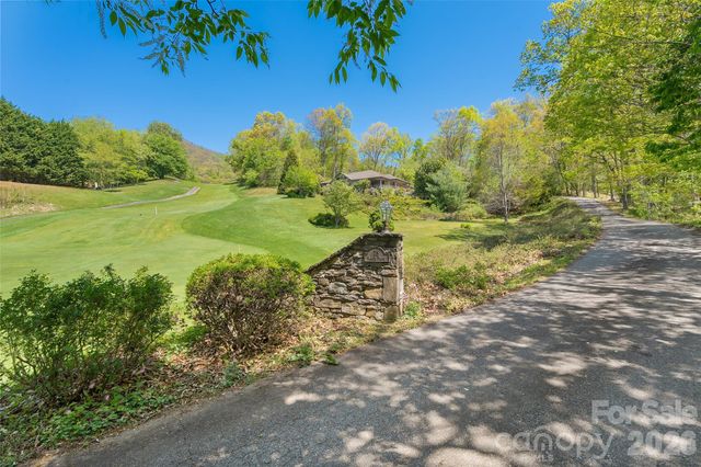 78 Banker Drive, Waynesville, NC 28786