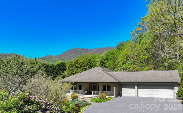 78 Banker Drive, Waynesville, NC 28786