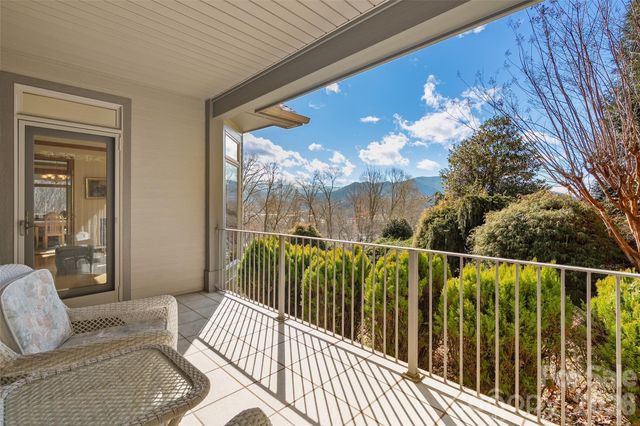 78 Banker Drive, Waynesville, NC 28786