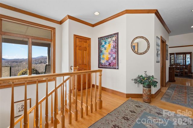 78 Banker Drive, Waynesville, NC 28786