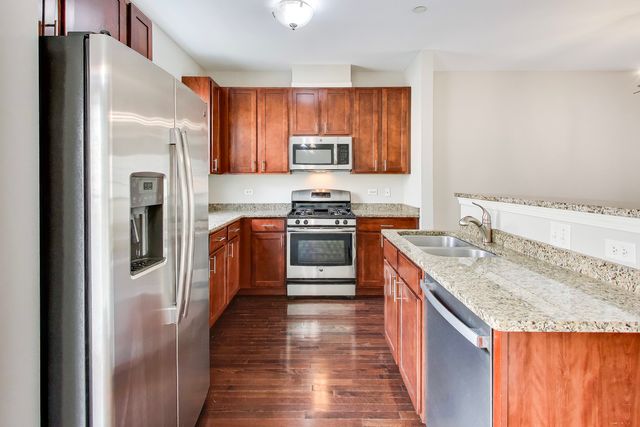 309 Western Avenue, Des Plaines, IL 60016