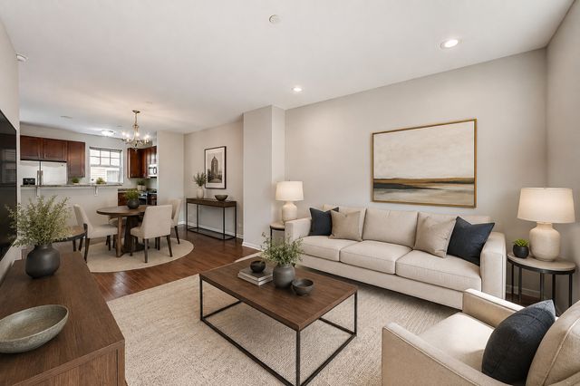 309 Western Avenue, Des Plaines, IL 60016