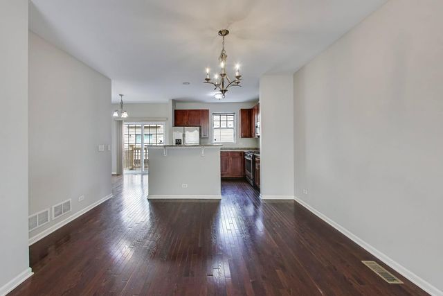 309 Western Avenue, Des Plaines, IL 60016