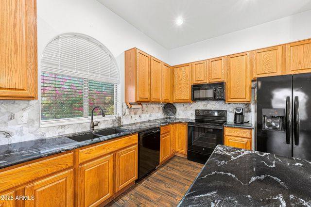 9513 E KNOLL Circle, Mesa, AZ 85207