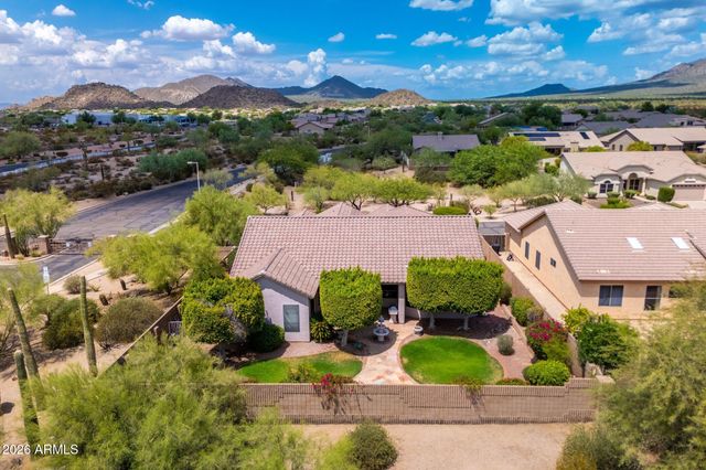 9513 E KNOLL Circle, Mesa, AZ 85207