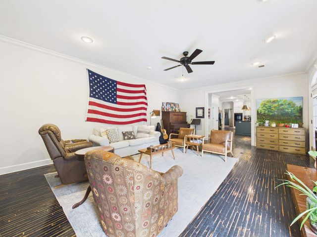 12 Country Club Circle, Searcy, AR 72143