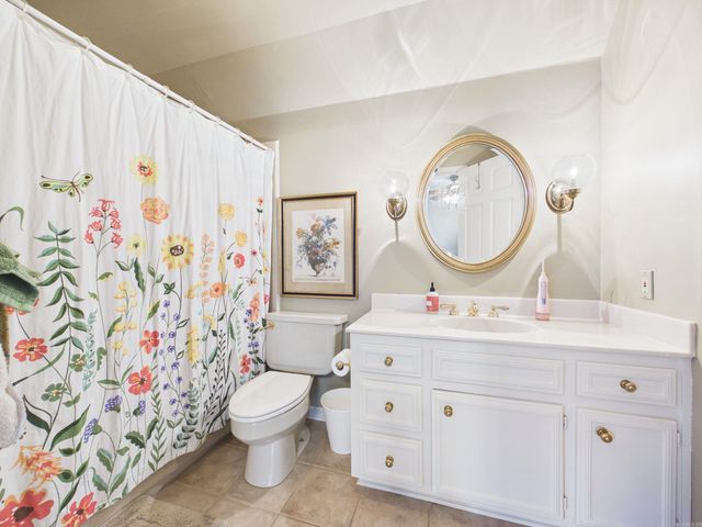 12 Country Club Circle, Searcy, AR 72143
