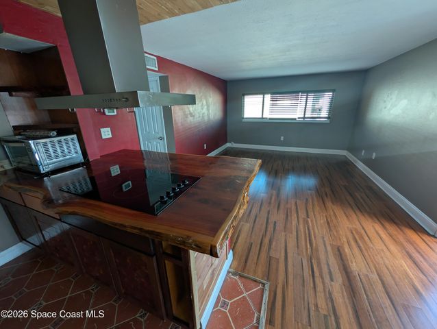 180 Minna Lane 407, Merritt Island, FL 32953