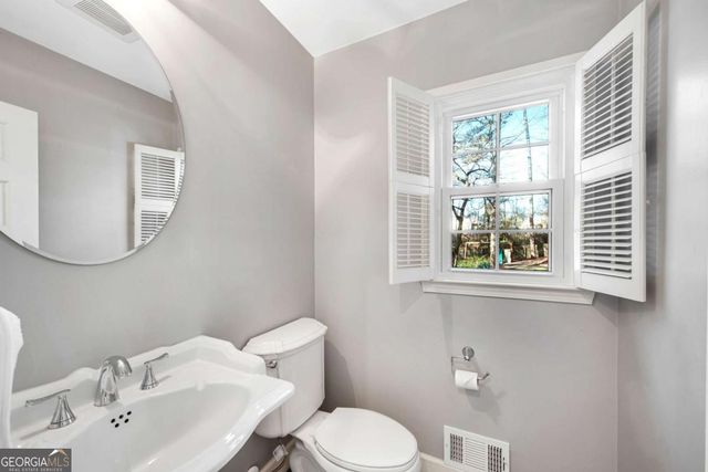 4822 Hampton Lake Drive, Marietta, GA 30068