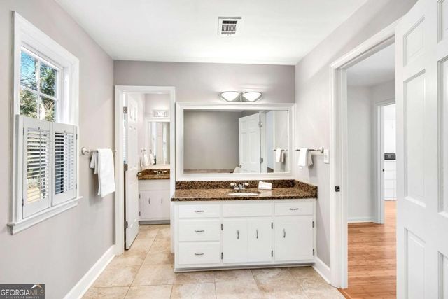 4822 Hampton Lake Drive, Marietta, GA 30068