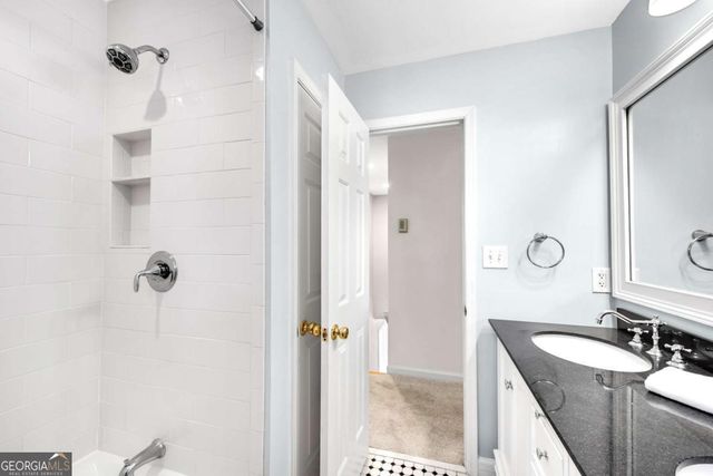 4822 Hampton Lake Drive, Marietta, GA 30068