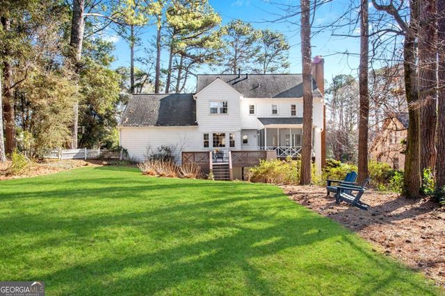 4822 Hampton Lake Drive, Marietta, GA 30068