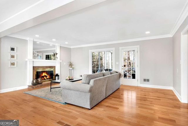 4822 Hampton Lake Drive, Marietta, GA 30068