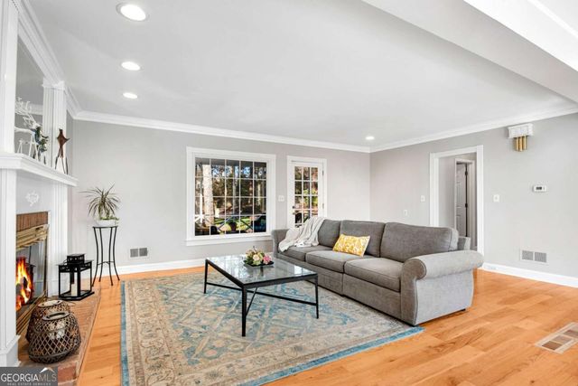 4822 Hampton Lake Drive, Marietta, GA 30068