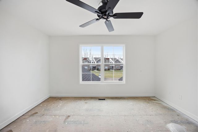 674 Hollow Creek Road, Lexington, KY 40511