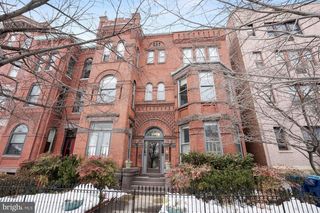 408 SEWARD SQ SE #1, Washington, DC 20003