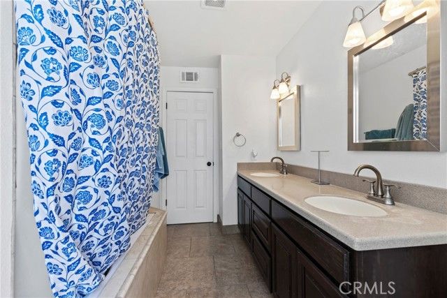 1975 E Alexander, Merced, CA 95340