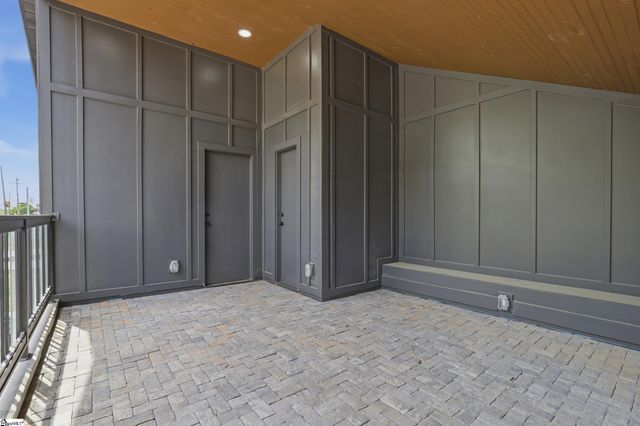 44 Lily Street, Greenville, SC 29617