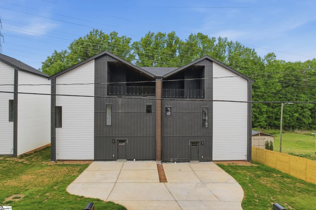 44 Lily Street, Greenville, SC 29617