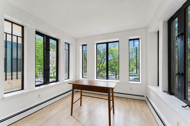 120 Seward Avenue Unit 201, Detroit, MI 48202