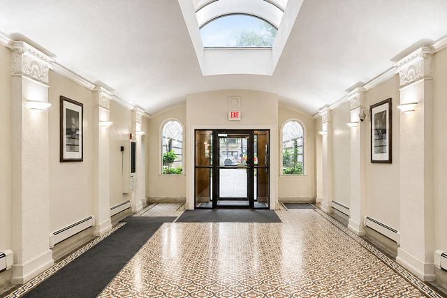 120 Seward Avenue Unit 201, Detroit, MI 48202