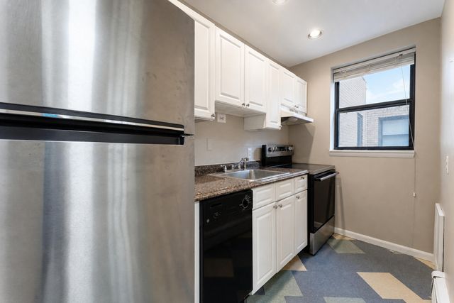 120 Seward Avenue Unit 201, Detroit, MI 48202