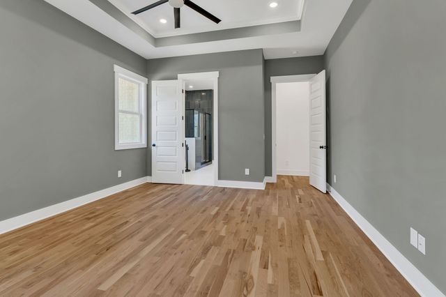 1000 Hogans Branch Rd, Hendersonville, TN 37075