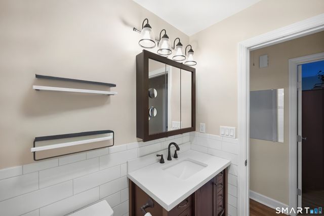 91 Bertrose Avenue, Milford, CT 06460