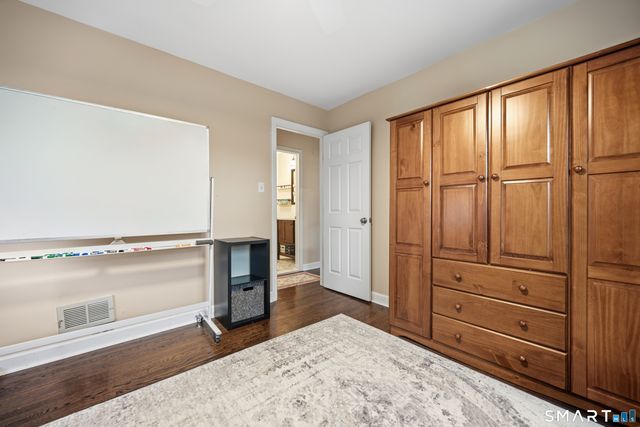 91 Bertrose Avenue, Milford, CT 06460