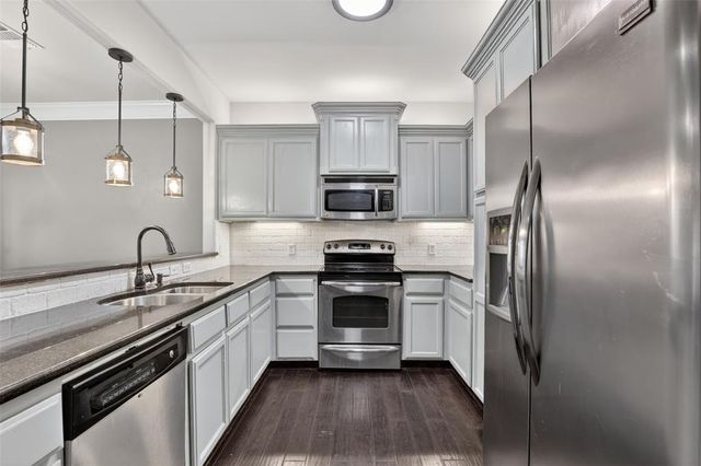 409 Horizon View Court, Norman, OK 73071