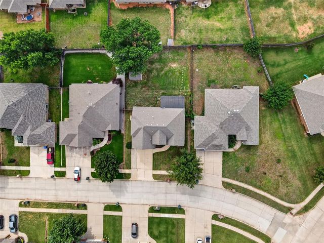 409 Horizon View Court, Norman, OK 73071