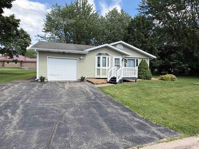 106 S 6TH STREET, Colby, WI 54421