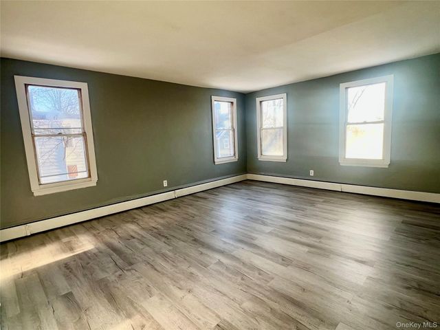 44 John Street 3, Middletown, NY 10940