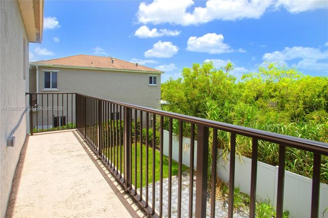 846 SE 19th St 0, Homestead, FL 33034