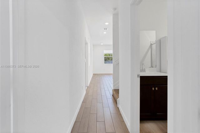 846 SE 19th St 0, Homestead, FL 33034