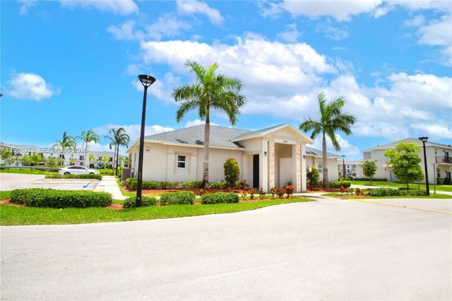 846 SE 19th St 0, Homestead, FL 33034