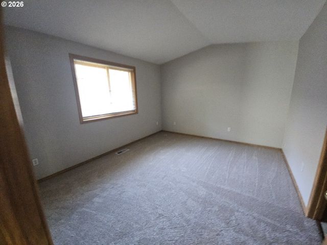 13111 Ne 37TH St, Vancouver, WA 98682