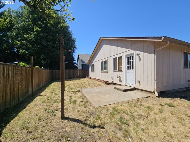 13111 Ne 37TH St, Vancouver, WA 98682
