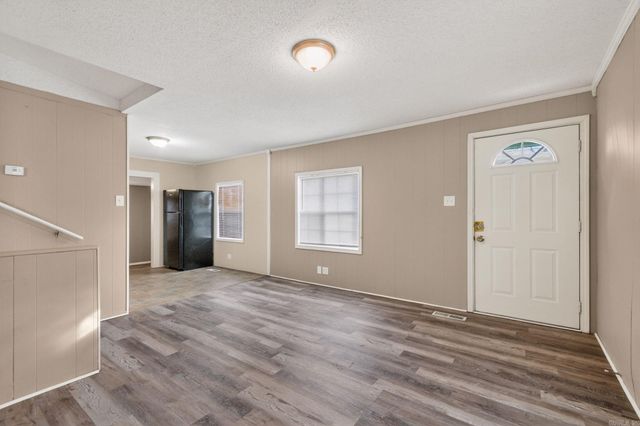 4401 West Drive, Little Rock, AR 72118