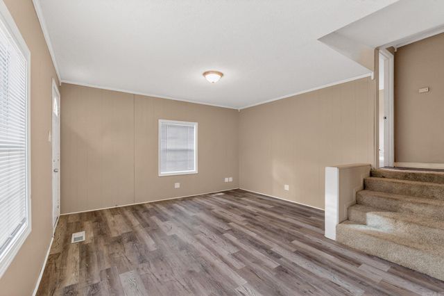 4401 West Drive, Little Rock, AR 72118