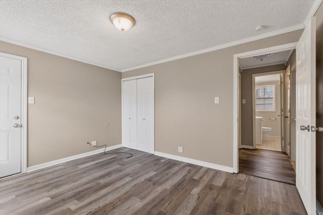 4401 West Drive, Little Rock, AR 72118