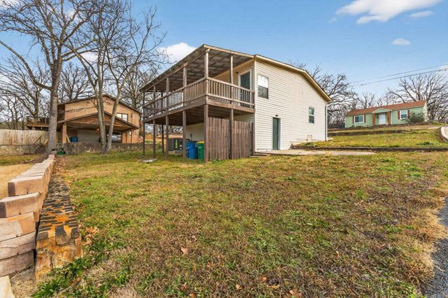 4401 West Drive, Little Rock, AR 72118