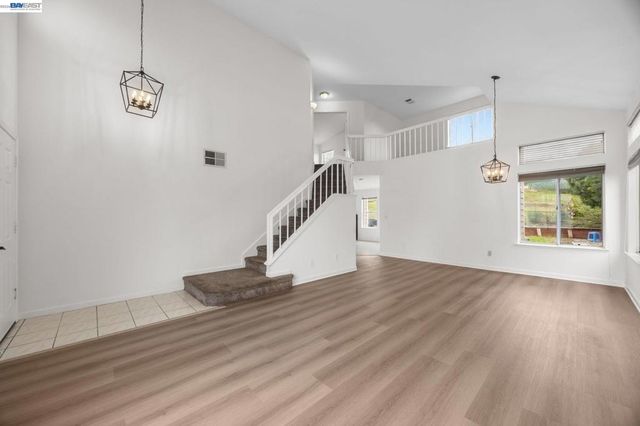 5136 5136 Grass Valley Way, Antioch, CA 94531