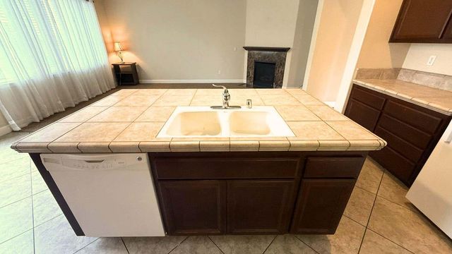 2023 Eagle Meadows Dr, Gridley, CA 95948