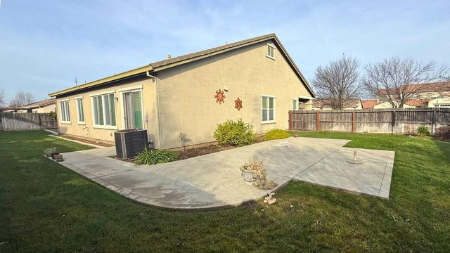 2023 Eagle Meadows Dr, Gridley, CA 95948