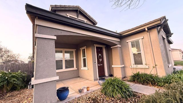 2023 Eagle Meadows Dr, Gridley, CA 95948