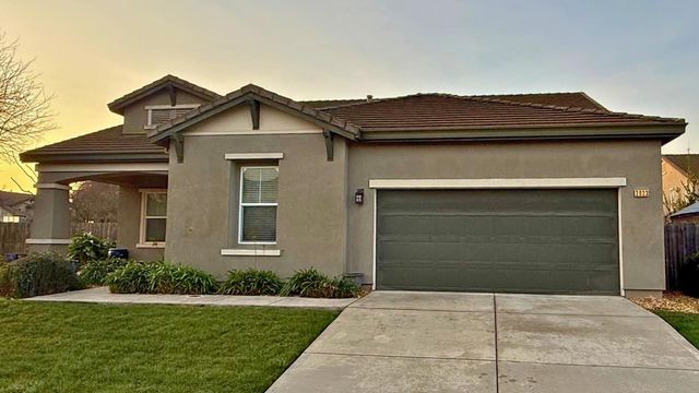 2023 Eagle Meadows Dr, Gridley, CA 95948